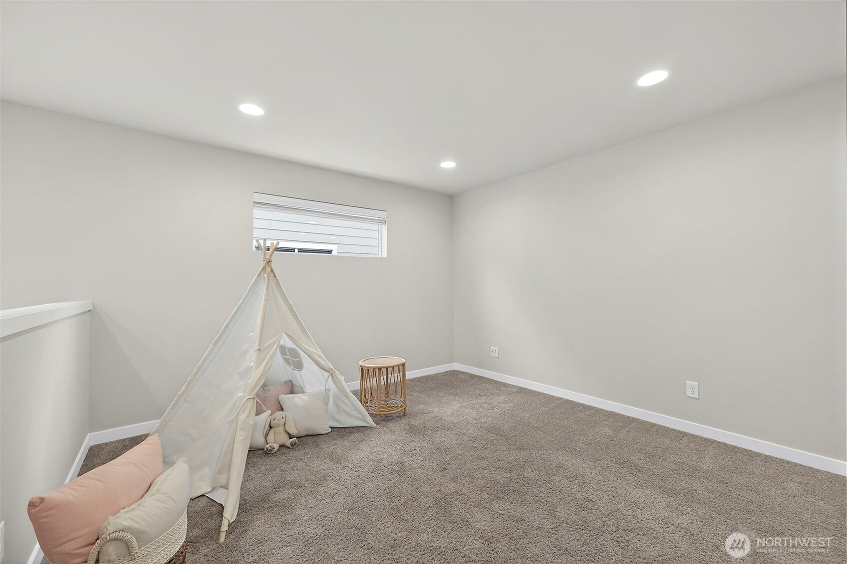 16311 8th Avenue E, Spanaway, WA 98387
