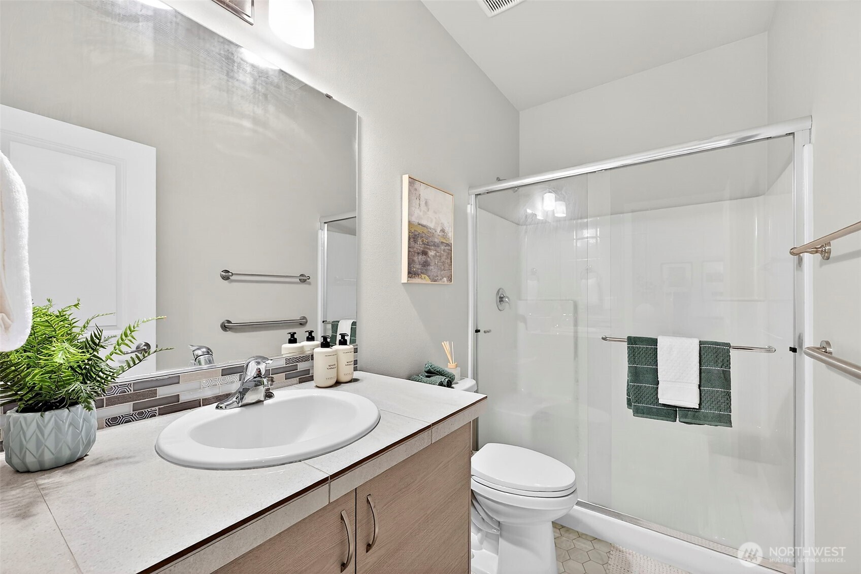 16311 8th Avenue E, Spanaway, WA 98387