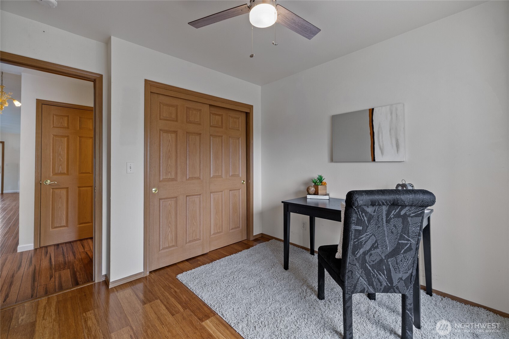 1069 5th , Steilacoom, WA 98388