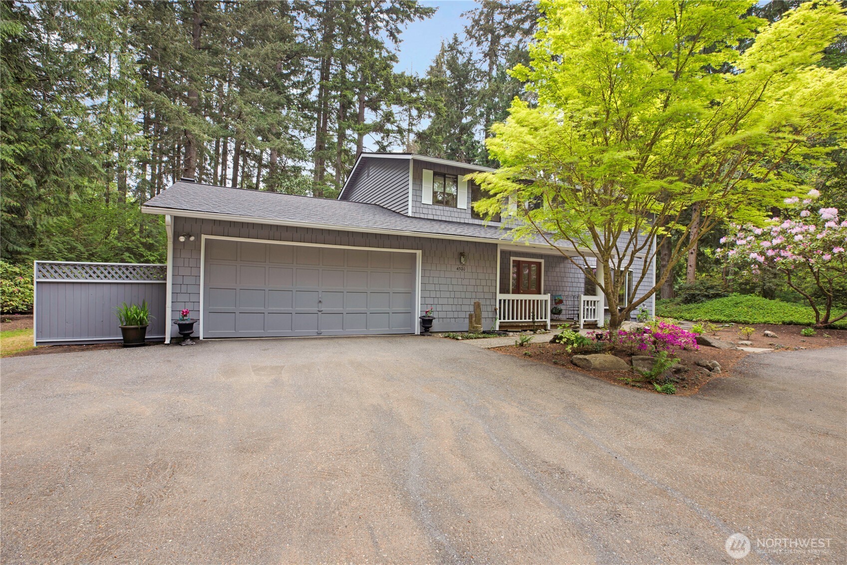 4320 Palomino Drive NE, Bainbridge Island, WA 98110