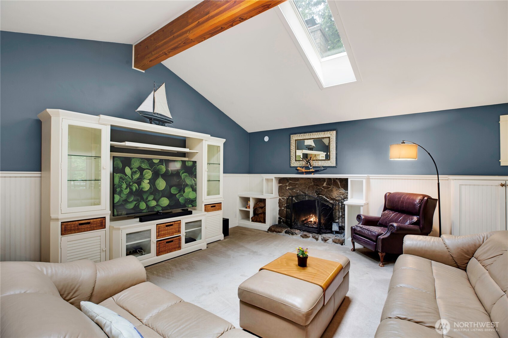 4320 Palomino Drive NE, Bainbridge Island, WA 98110