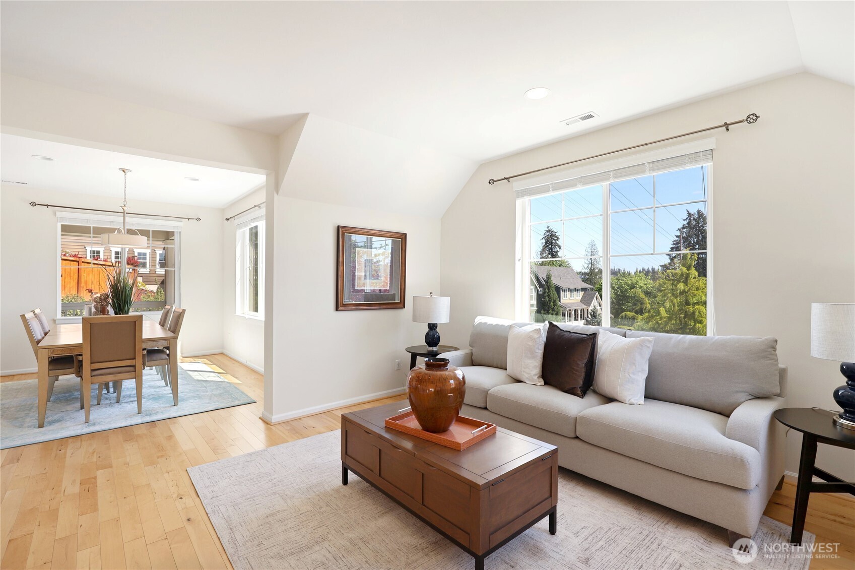 10922 NE 194th Drive , Bothell, WA 98011