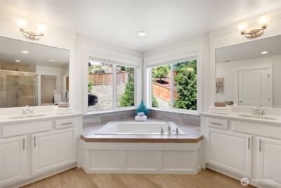 10922 NE 194th Drive , Bothell, WA 98011 - Photo 19