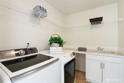 10922 NE 194th Drive , Bothell, WA 98011 - Photo 25