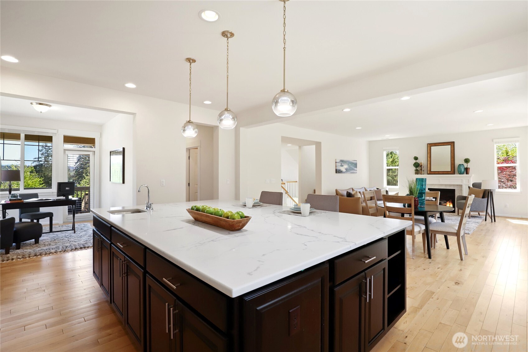 10922 NE 194th Drive , Bothell, WA 98011