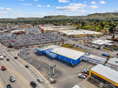 1424 N Wenatchee Avenue , Wenatchee, WA 98801