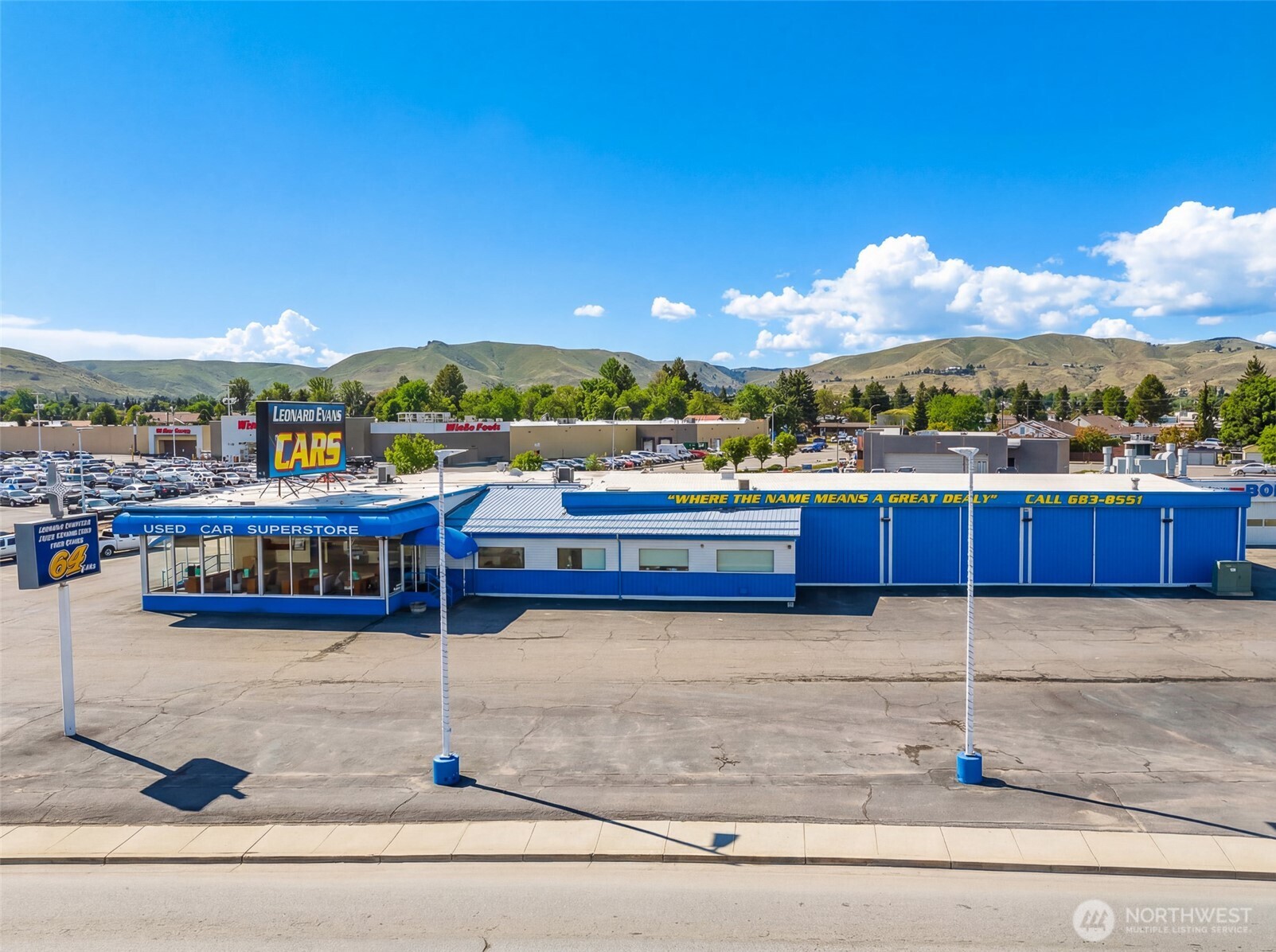 1424 N Wenatchee Avenue , Wenatchee, WA 98801