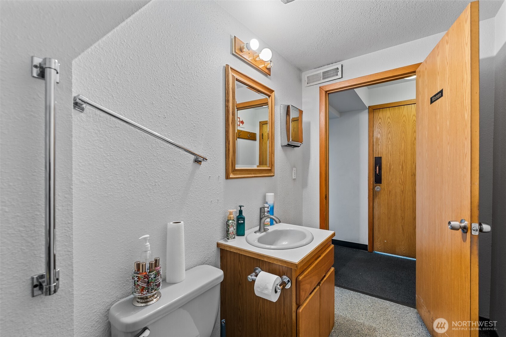 1424 N Wenatchee Avenue , Wenatchee, WA 98801