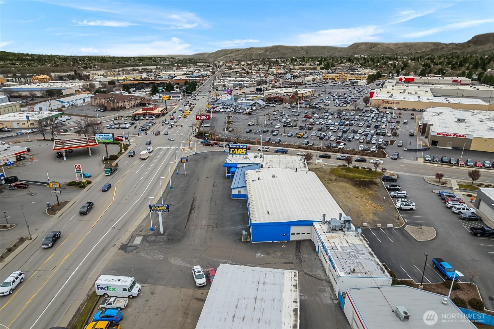 1424 N Wenatchee Avenue , Wenatchee, WA 98801