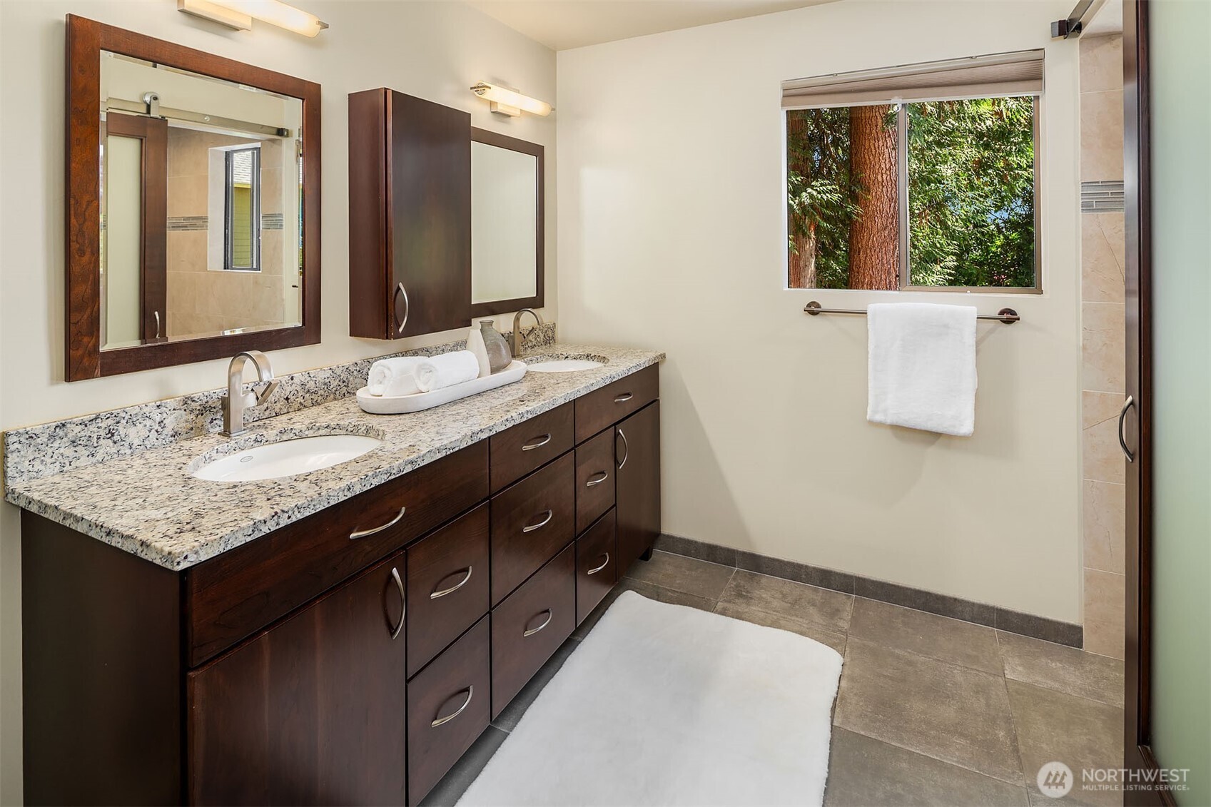 2302 126th Avenue NE, Bellevue, WA 98005