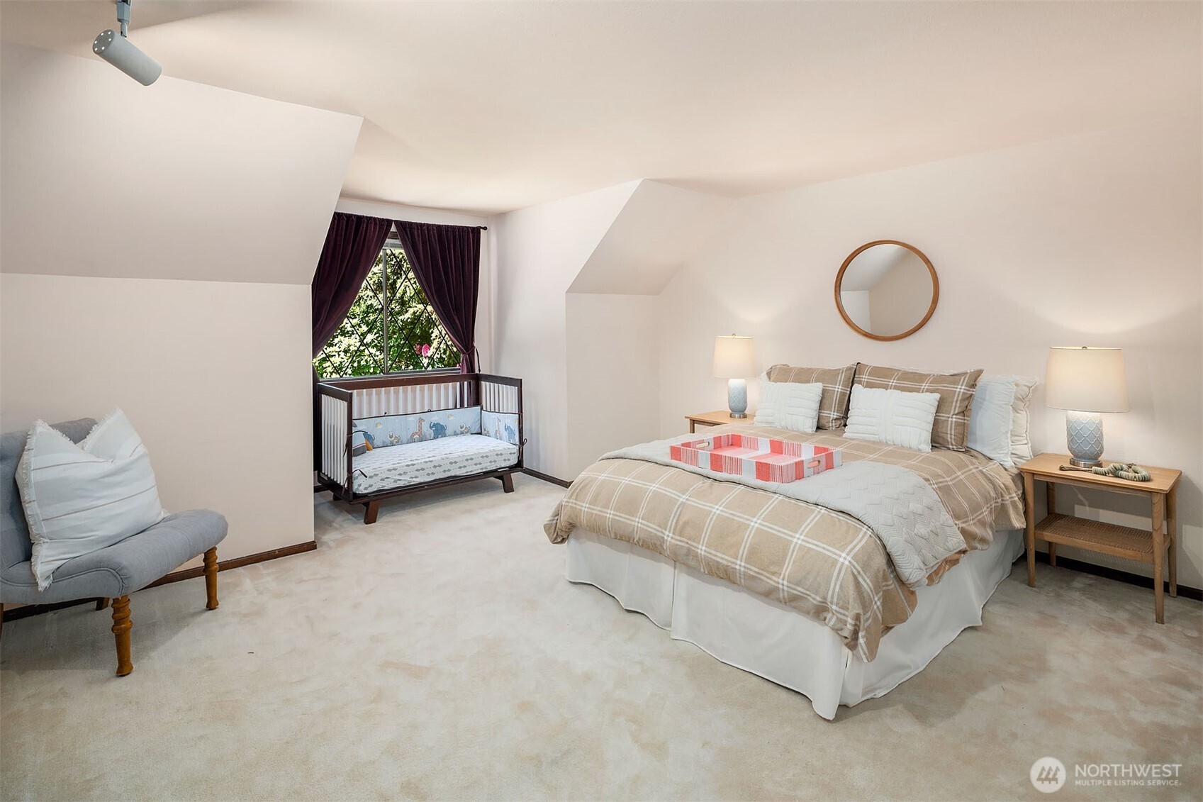 2302 126th Avenue NE, Bellevue, WA 98005