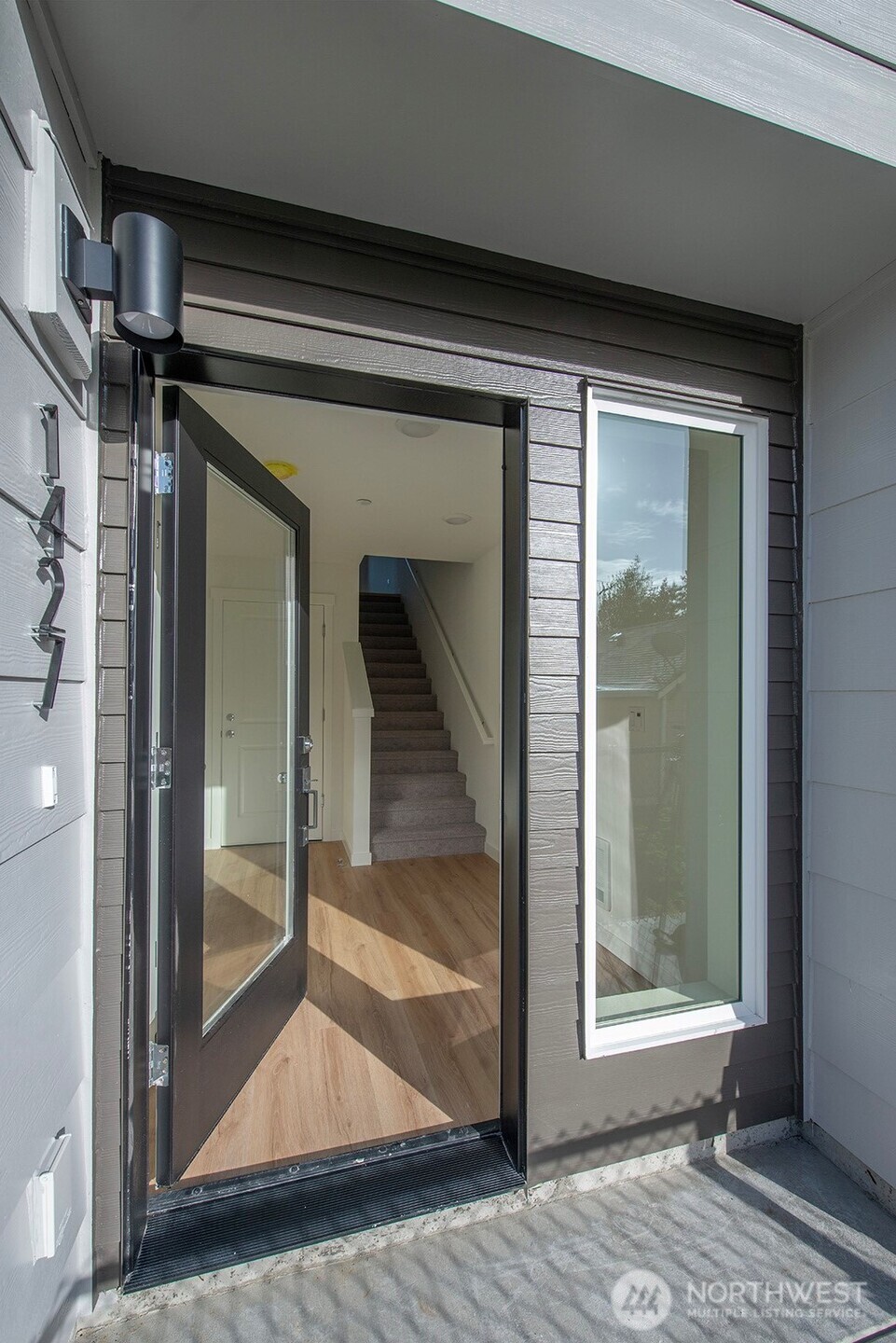 1427 SW 111th Lane , Seattle, WA 98146
