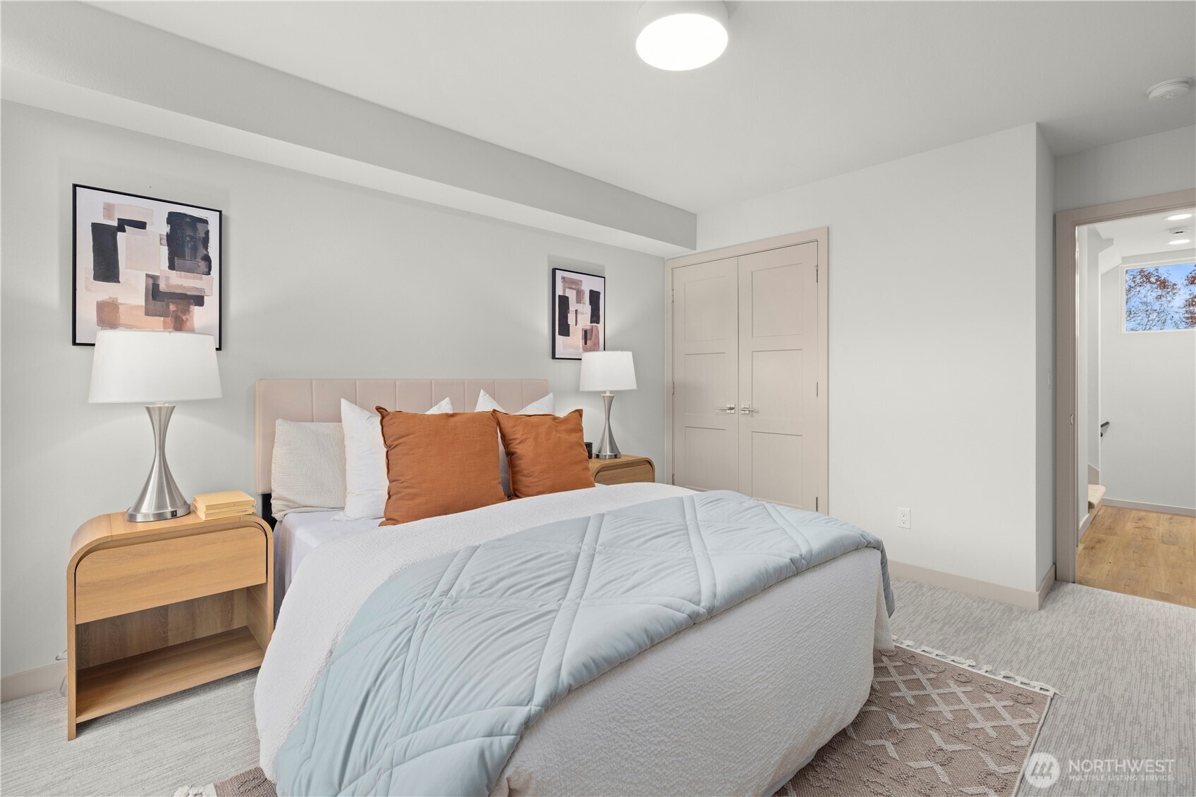 903 B NW 56th Street , Seattle, WA 98107