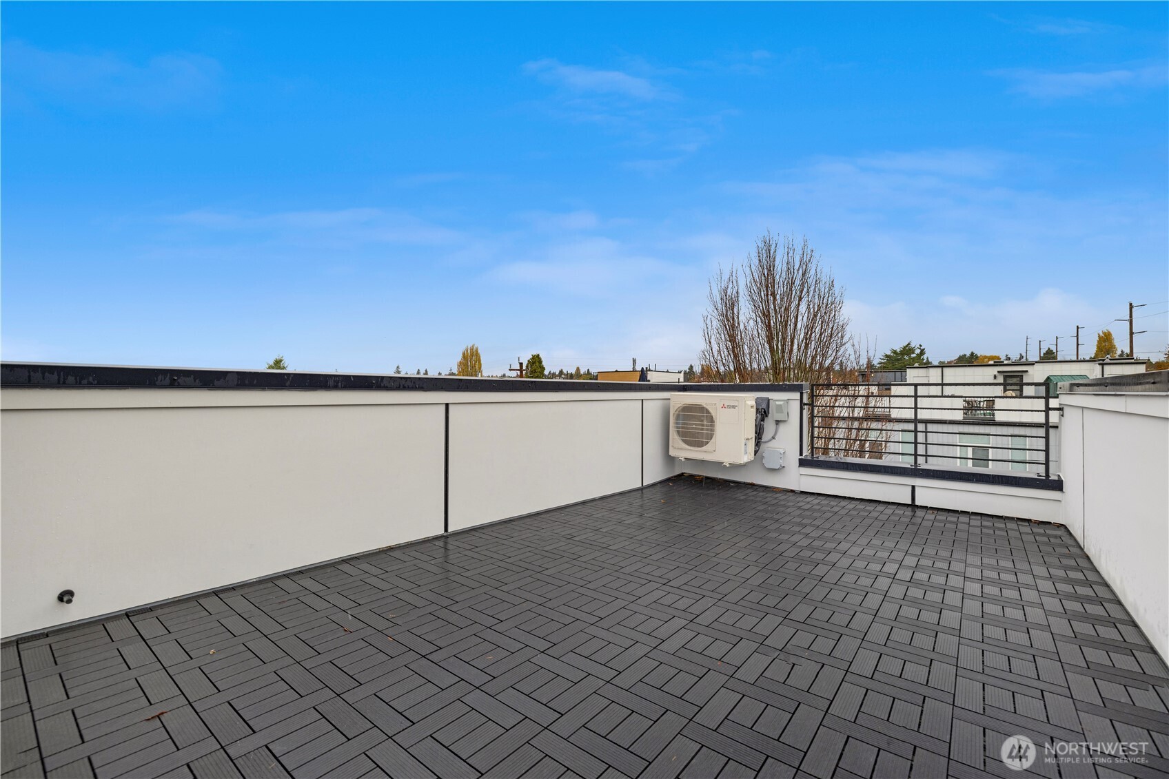 903 B NW 56th Street , Seattle, WA 98107