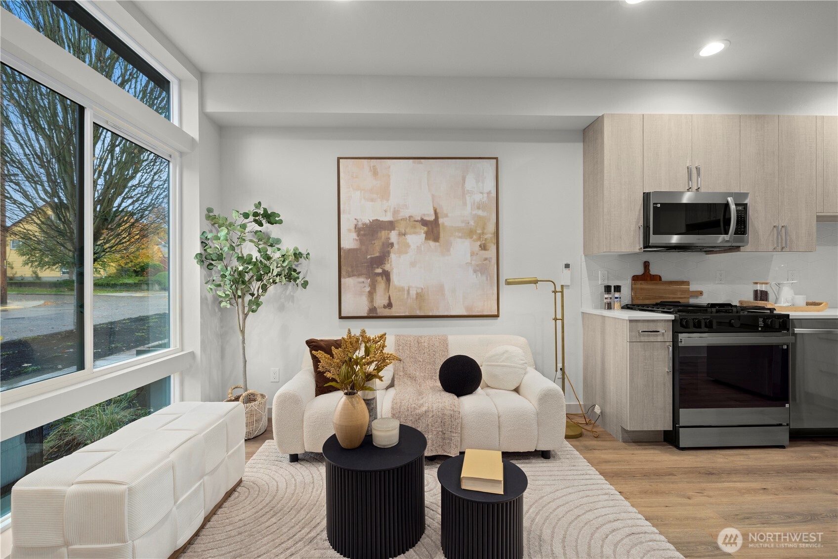 903 B NW 56th Street , Seattle, WA 98107