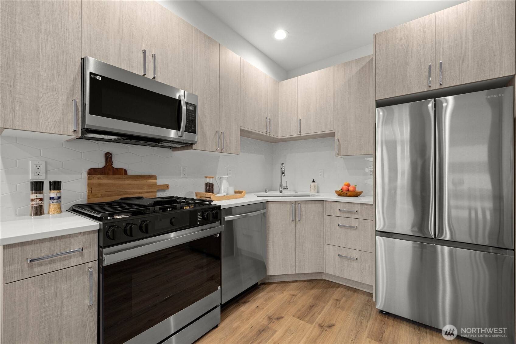 903 B NW 56th Street , Seattle, WA 98107