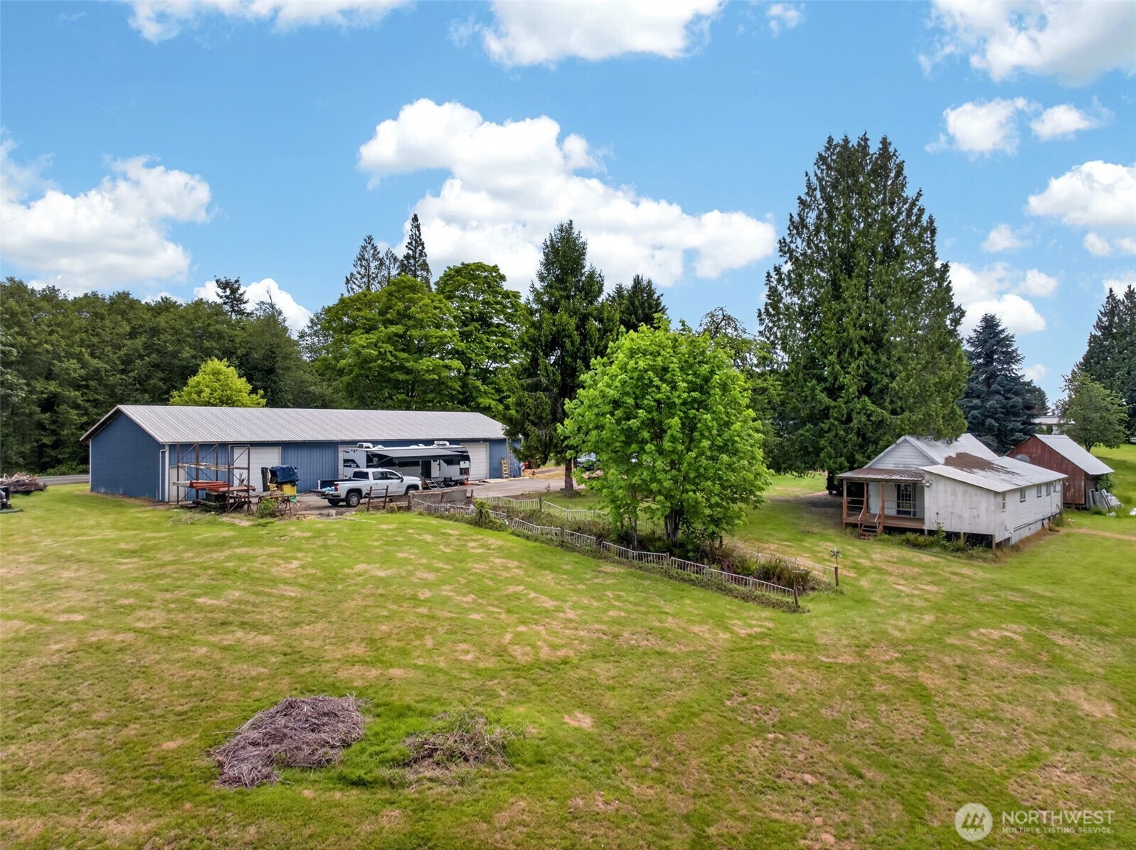 943 Fall Creek Road , Longview, WA 98632