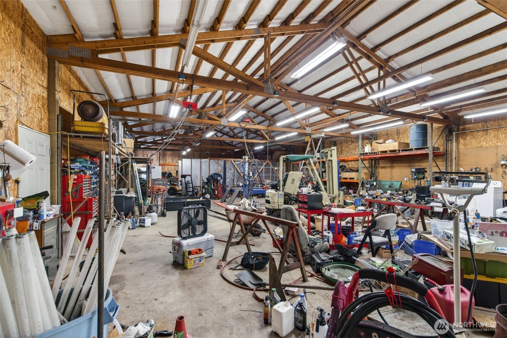 943 Fall Creek Road , Longview, WA 98632