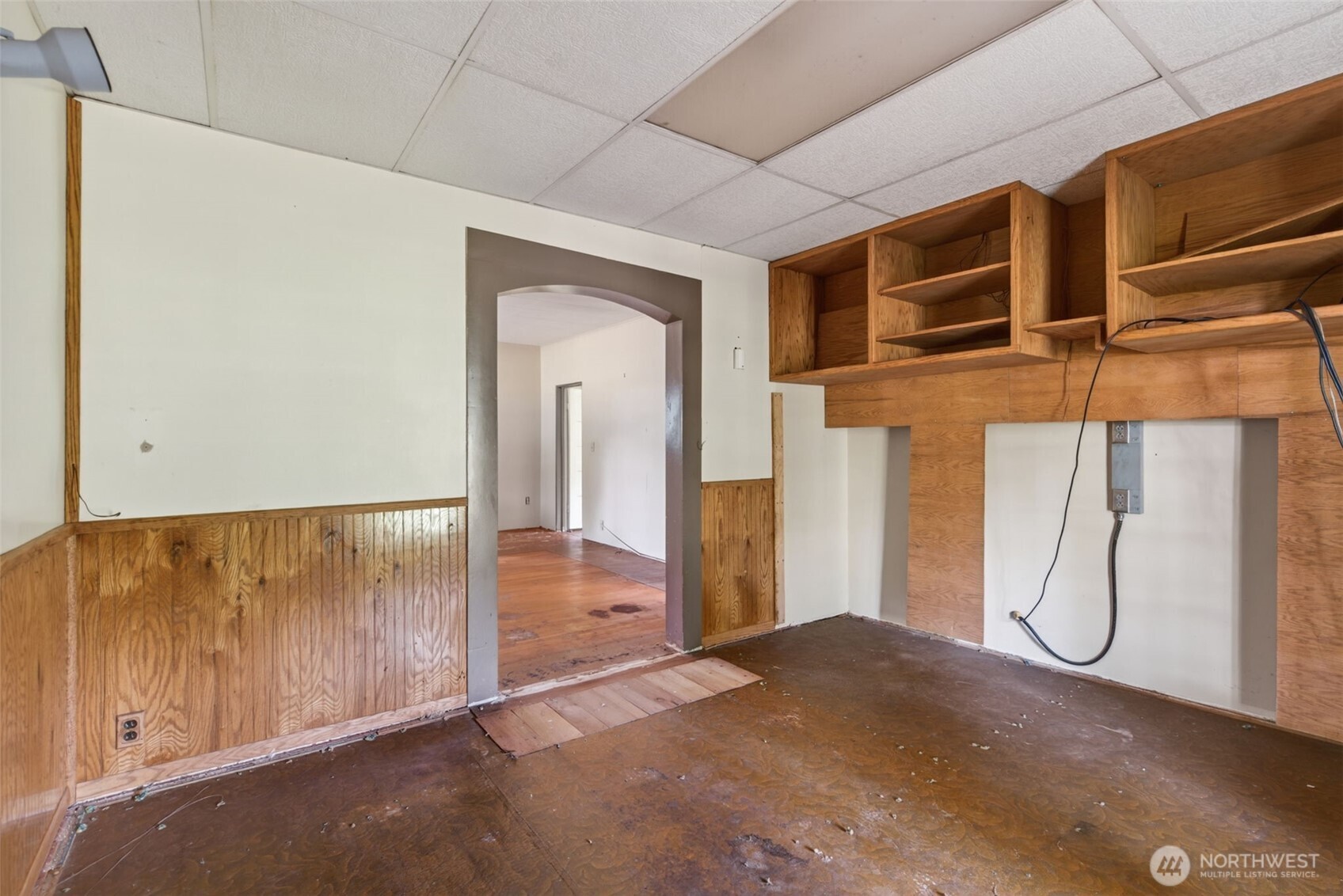 943 Fall Creek Road , Longview, WA 98632