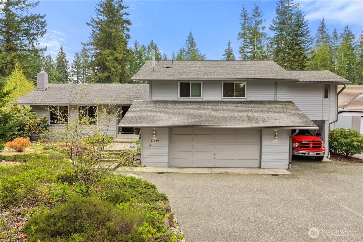 17649 SE 297th Place , Kent, WA 98042-5713