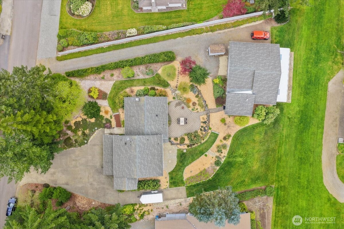 17649 SE 297th Place , Kent, WA 98042-5713