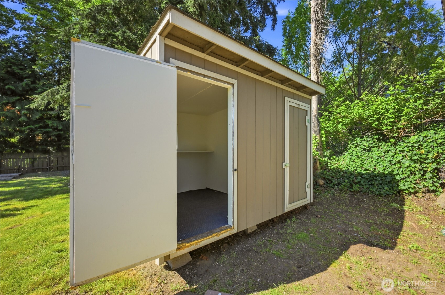 2327 NE 86TH Street , Seattle, WA 98115