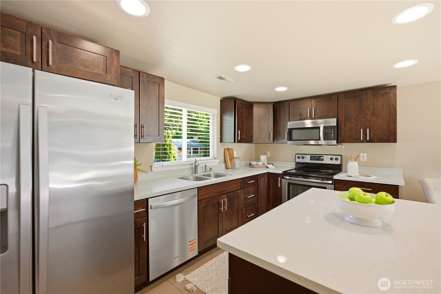 2327 NE 86TH Street , Seattle, WA 98115