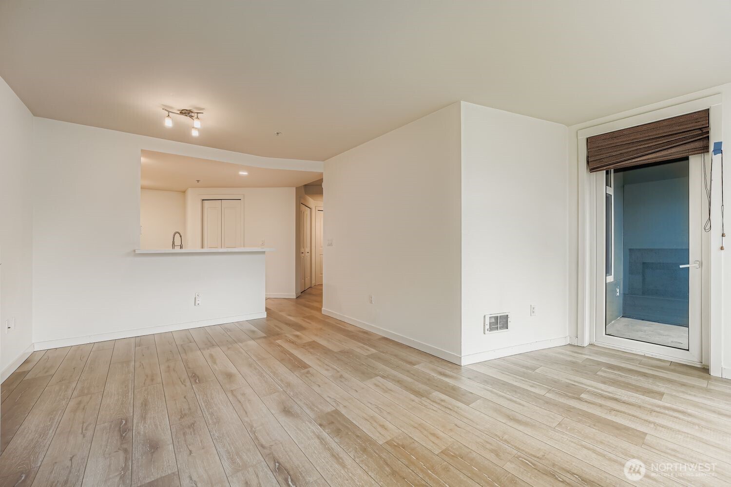 2607 Western Avenue #612, Seattle, WA 98121