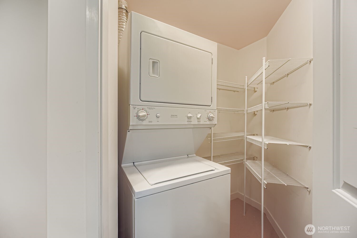 2607 Western Avenue #612, Seattle, WA 98121