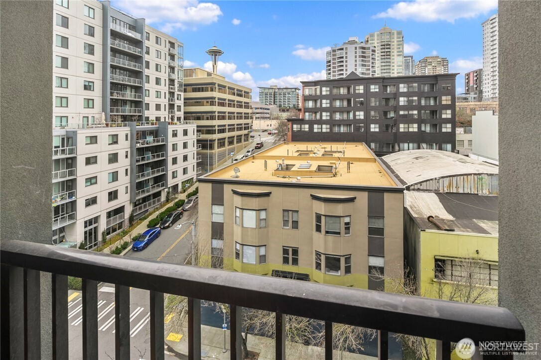 2607 Western Avenue #612, Seattle, WA 98121