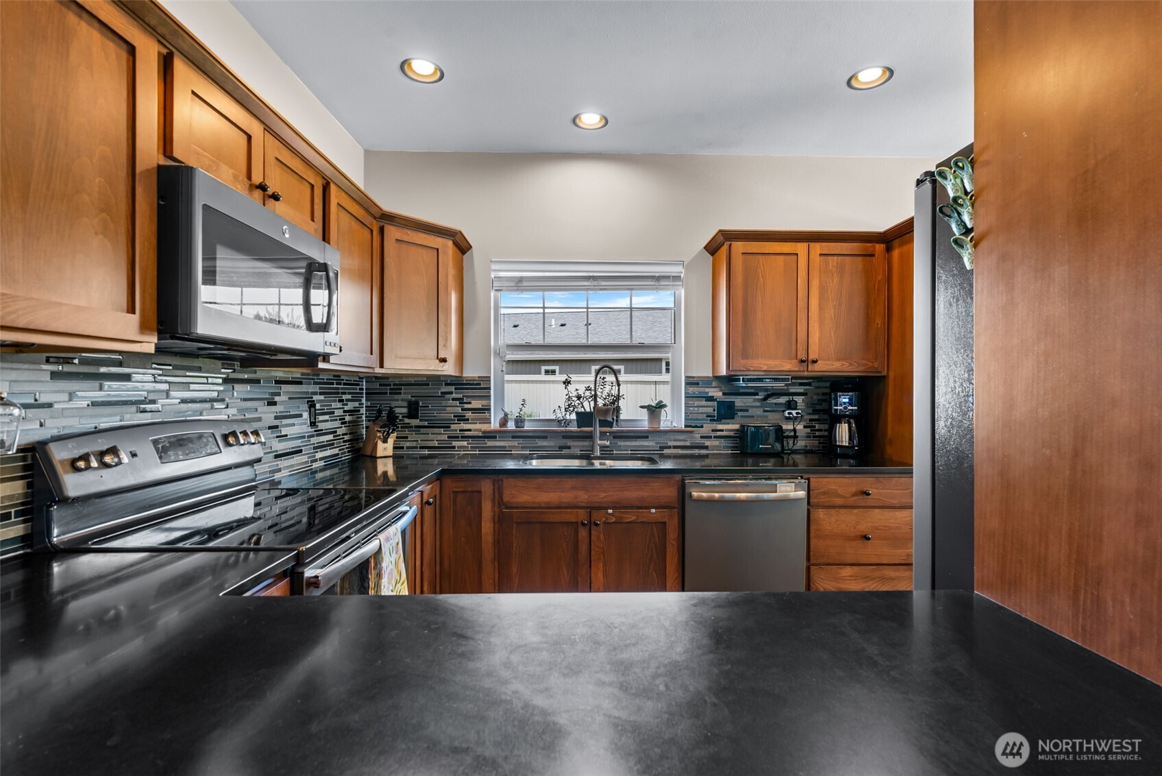 2452 NW Columbia Avenue #44, East Wenatchee, WA 98802