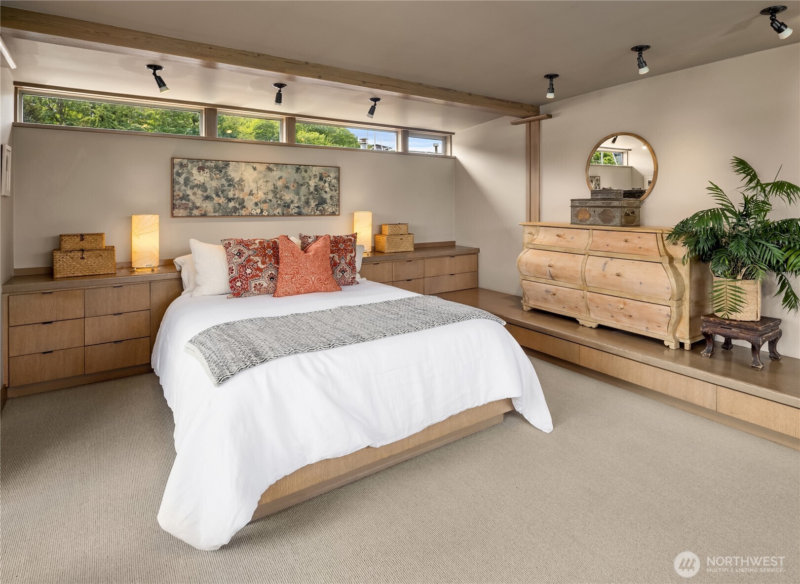 2466 Westlake Avenue N #5, Seattle, WA 98109