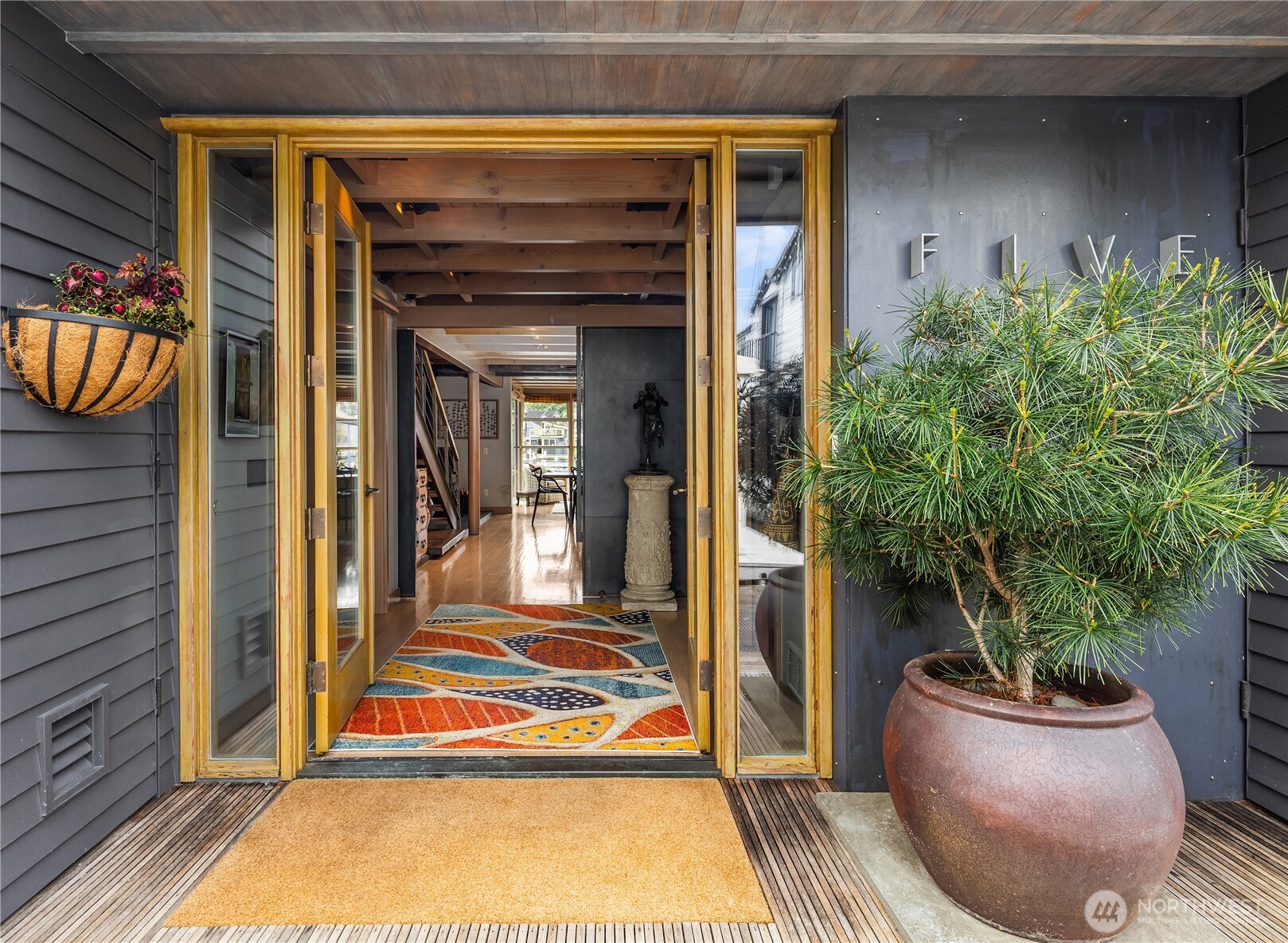 2466 Westlake Avenue N #5, Seattle, WA 98109