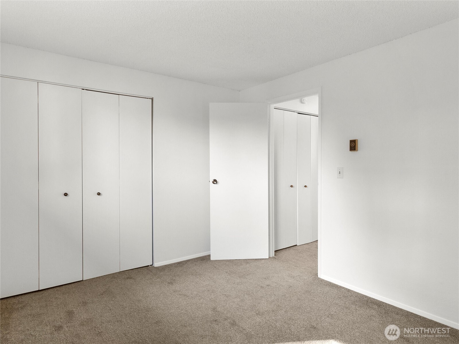 6102 Glen Mary Lane SE #A/B, Lacey, WA 98503