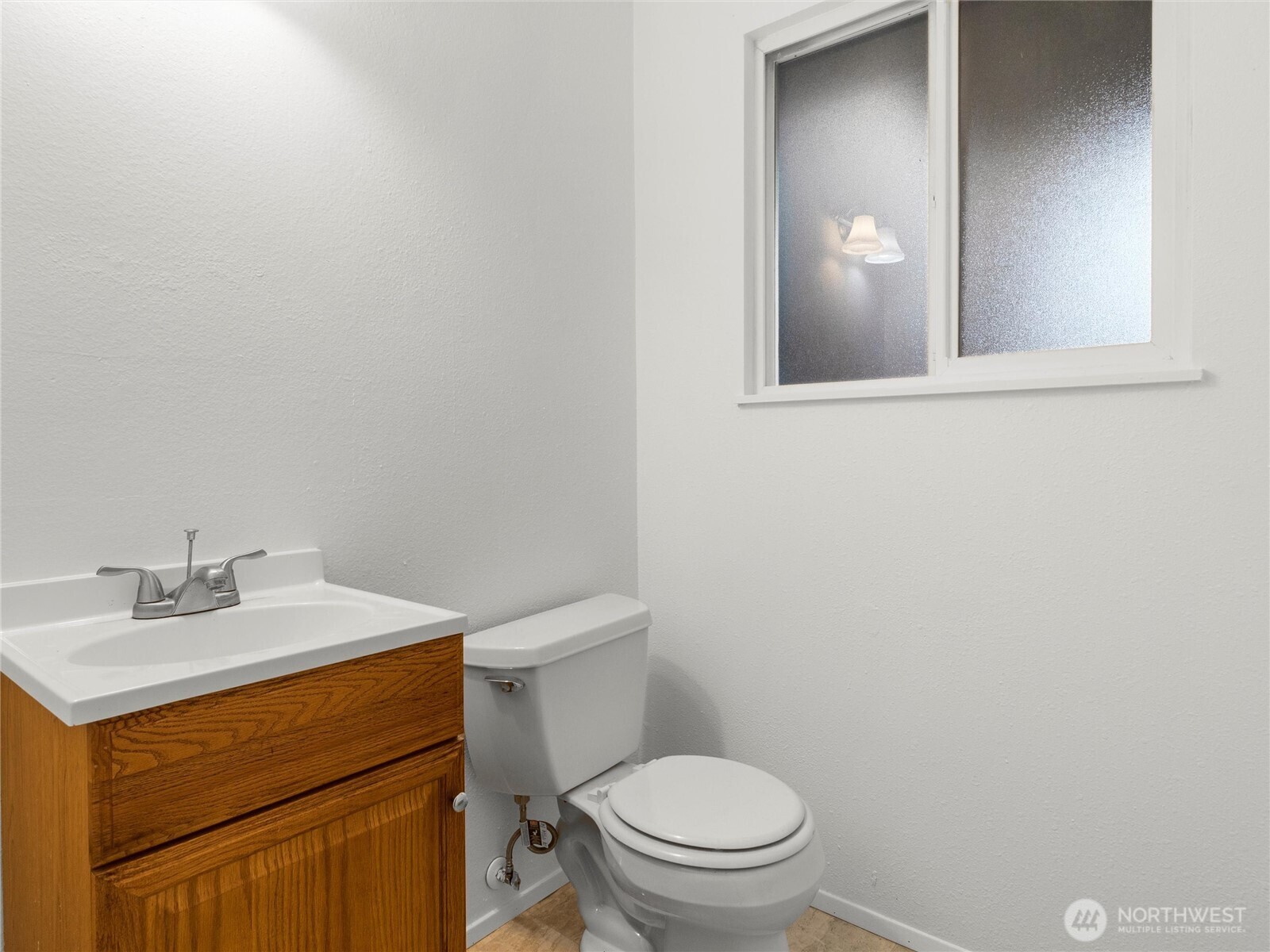 6102 Glen Mary Lane SE #A/B, Lacey, WA 98503
