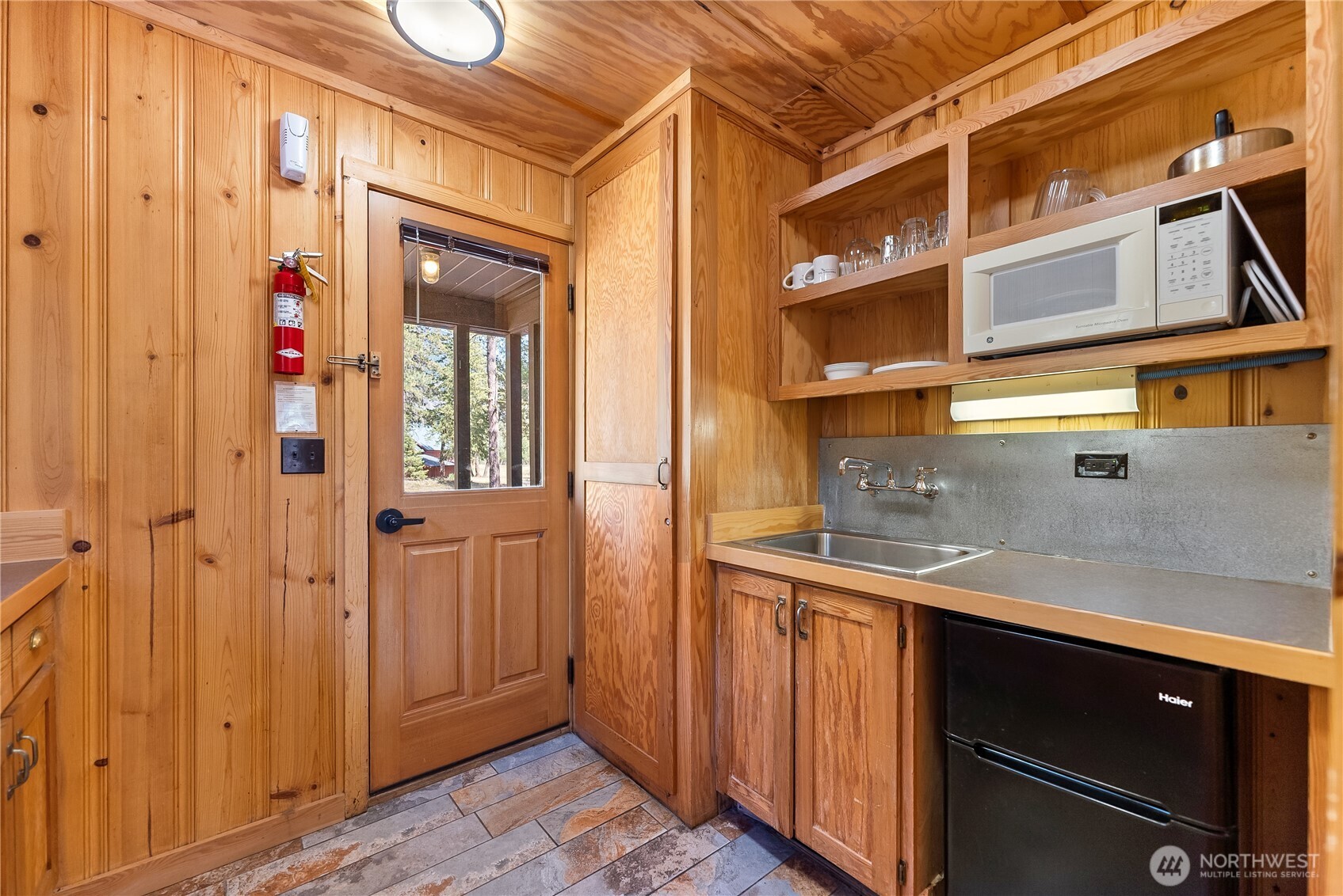17798 A Hwy 20 #C-5, Mazama, WA 98833