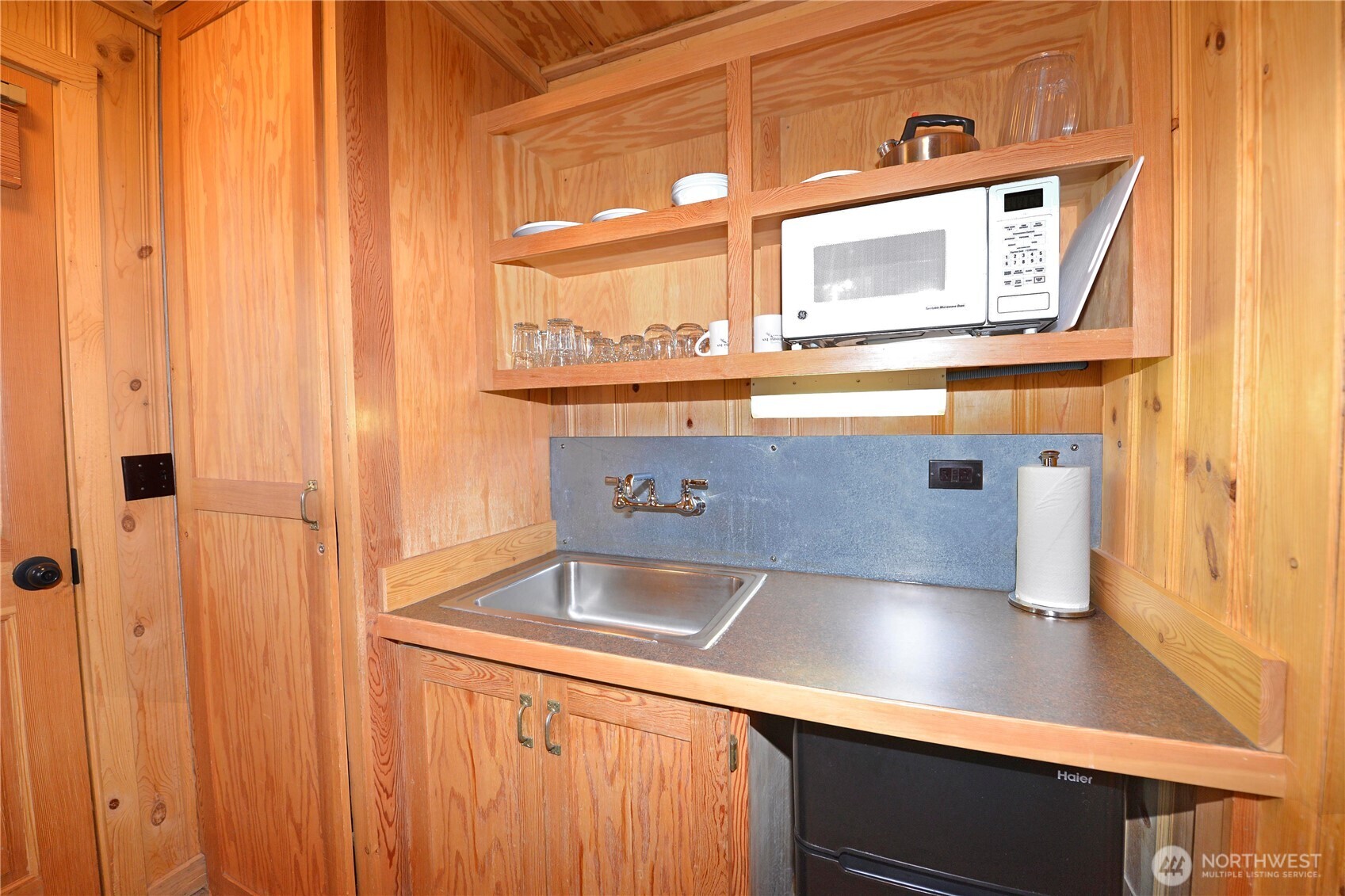 17798 A Hwy 20 #C-6, Mazama, WA 98833