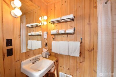 17798 A Hwy 20 #C-6, Mazama, WA 98833 - Photo 14
