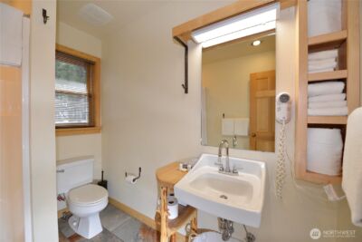 17798 A Hwy 20 #C-7, Mazama, WA 98833 - Photo 23