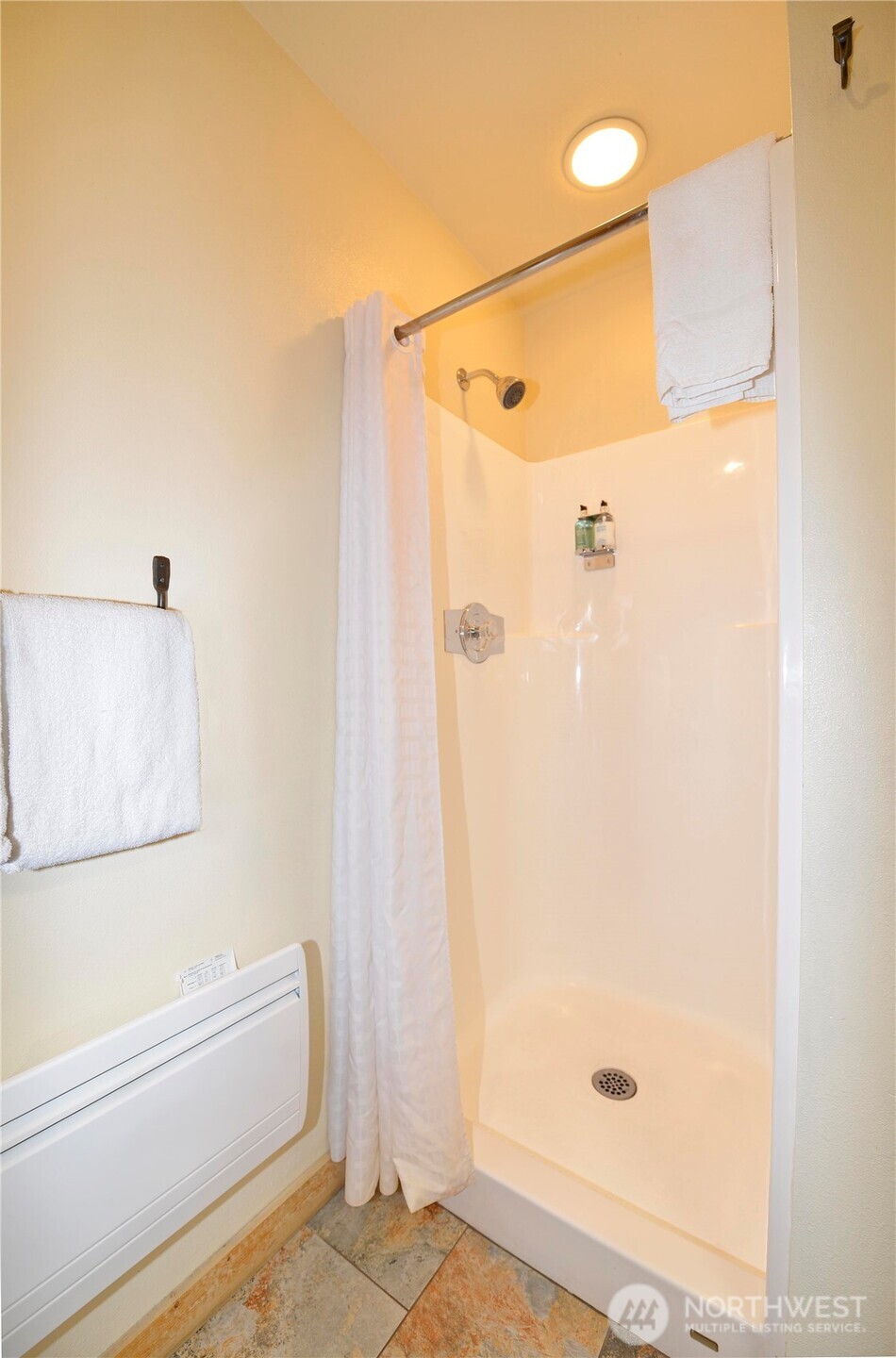17798 A Hwy 20 #C-7, Mazama, WA 98833