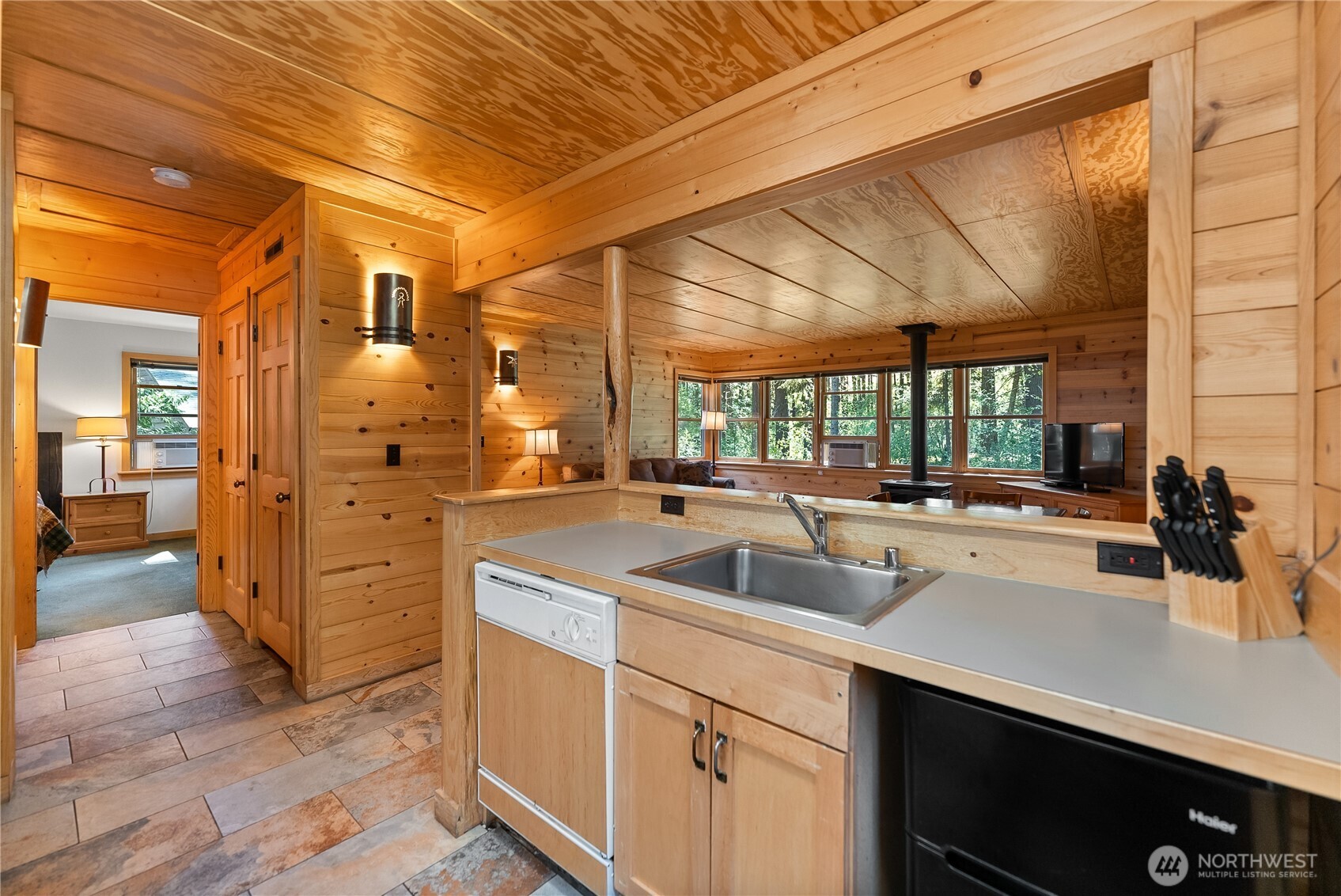 17798 A Hwy 20 #C-8, Mazama, WA 98833