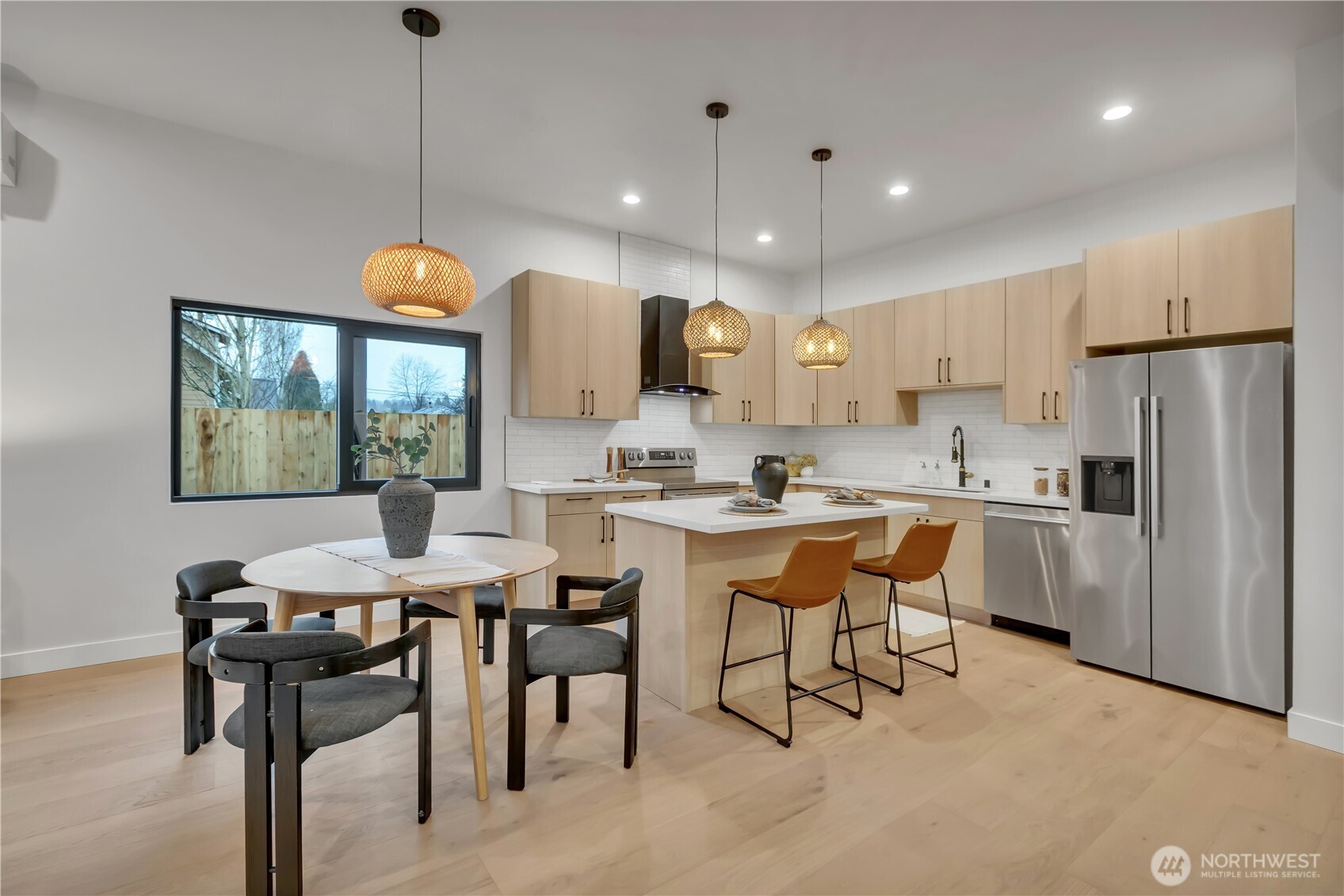 8439 47th Avenue S #B, Seattle, WA 98188