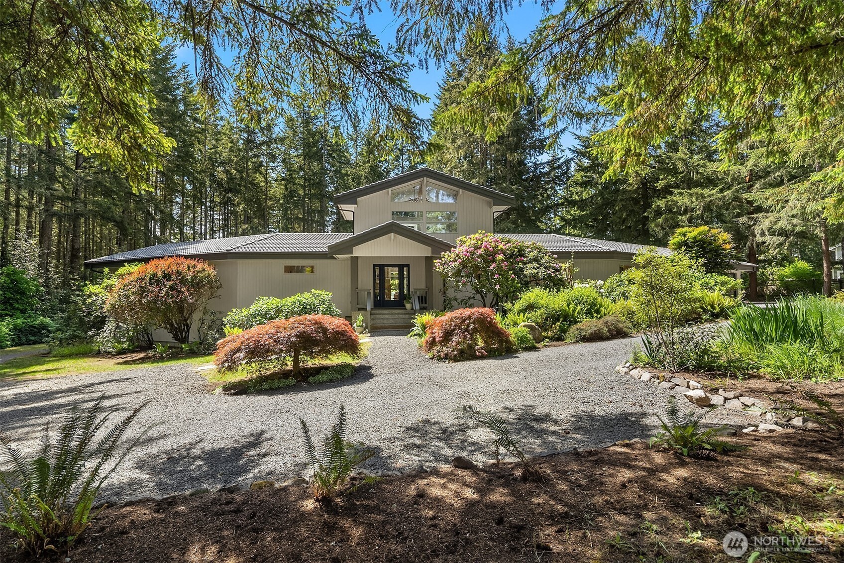 7575 NE New Brooklyn Road , Bainbridge Island, WA 98110