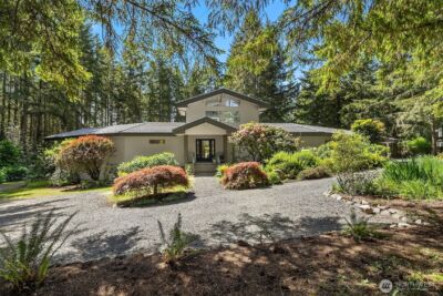 7575 NE New Brooklyn Road , Bainbridge Island, WA 98110 - Photo 1