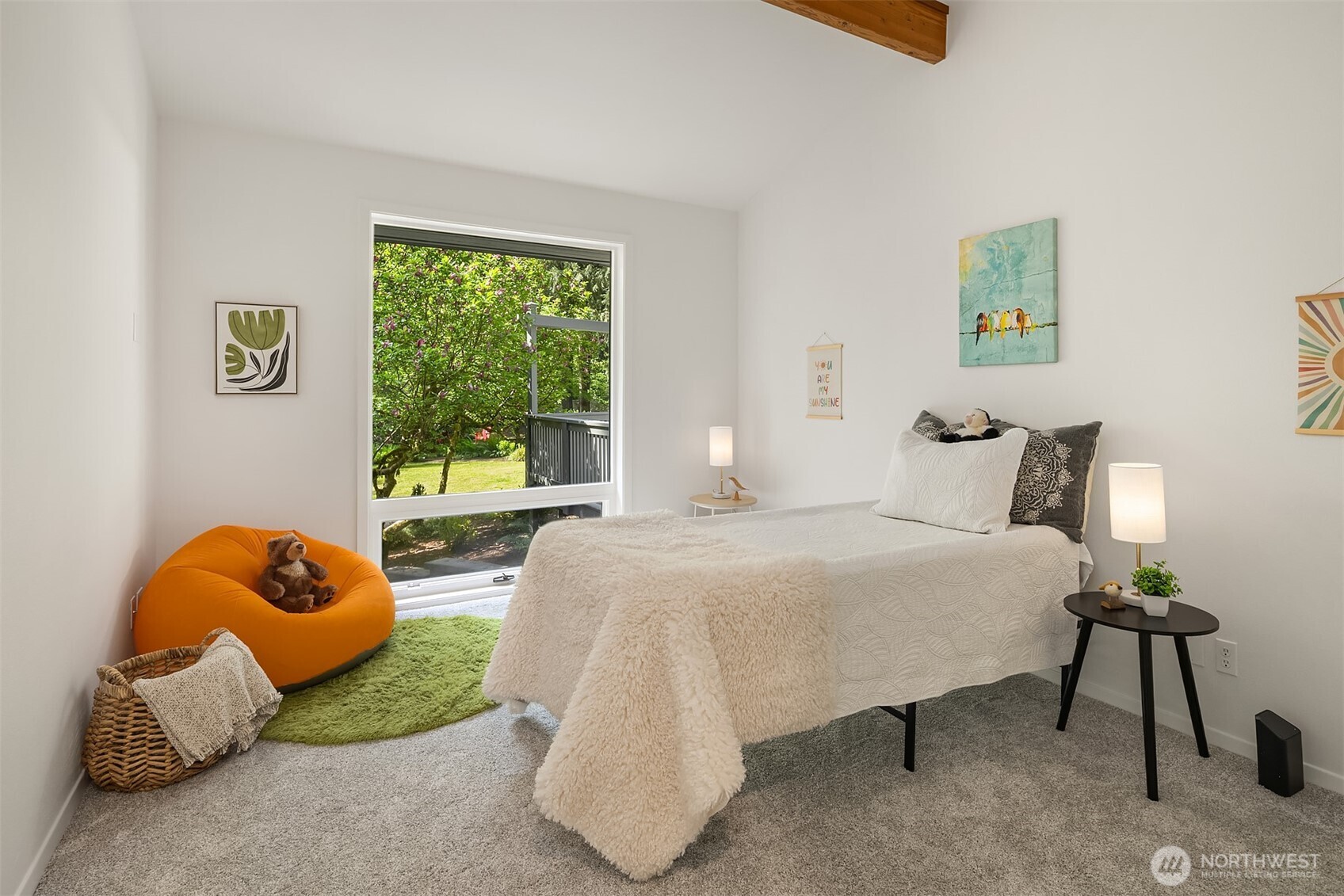 7575 NE New Brooklyn Road , Bainbridge Island, WA 98110