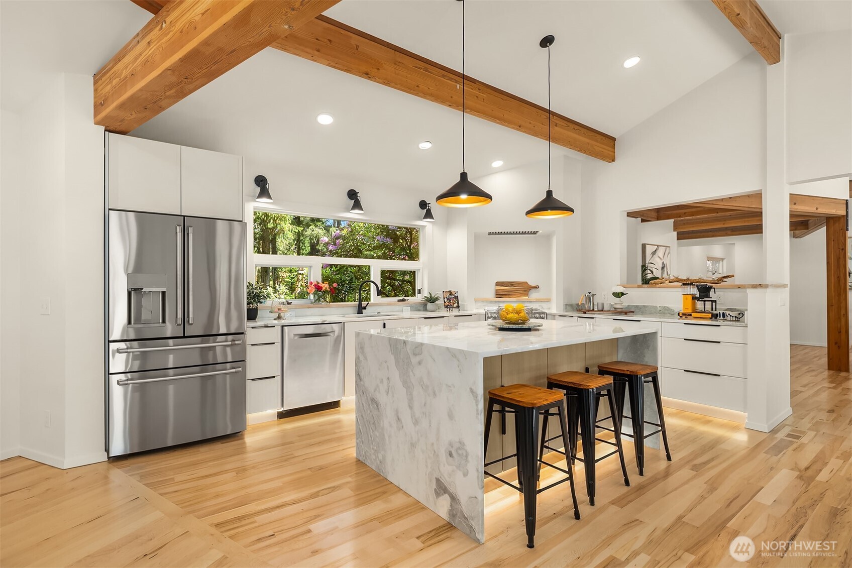 7575 NE New Brooklyn Road , Bainbridge Island, WA 98110