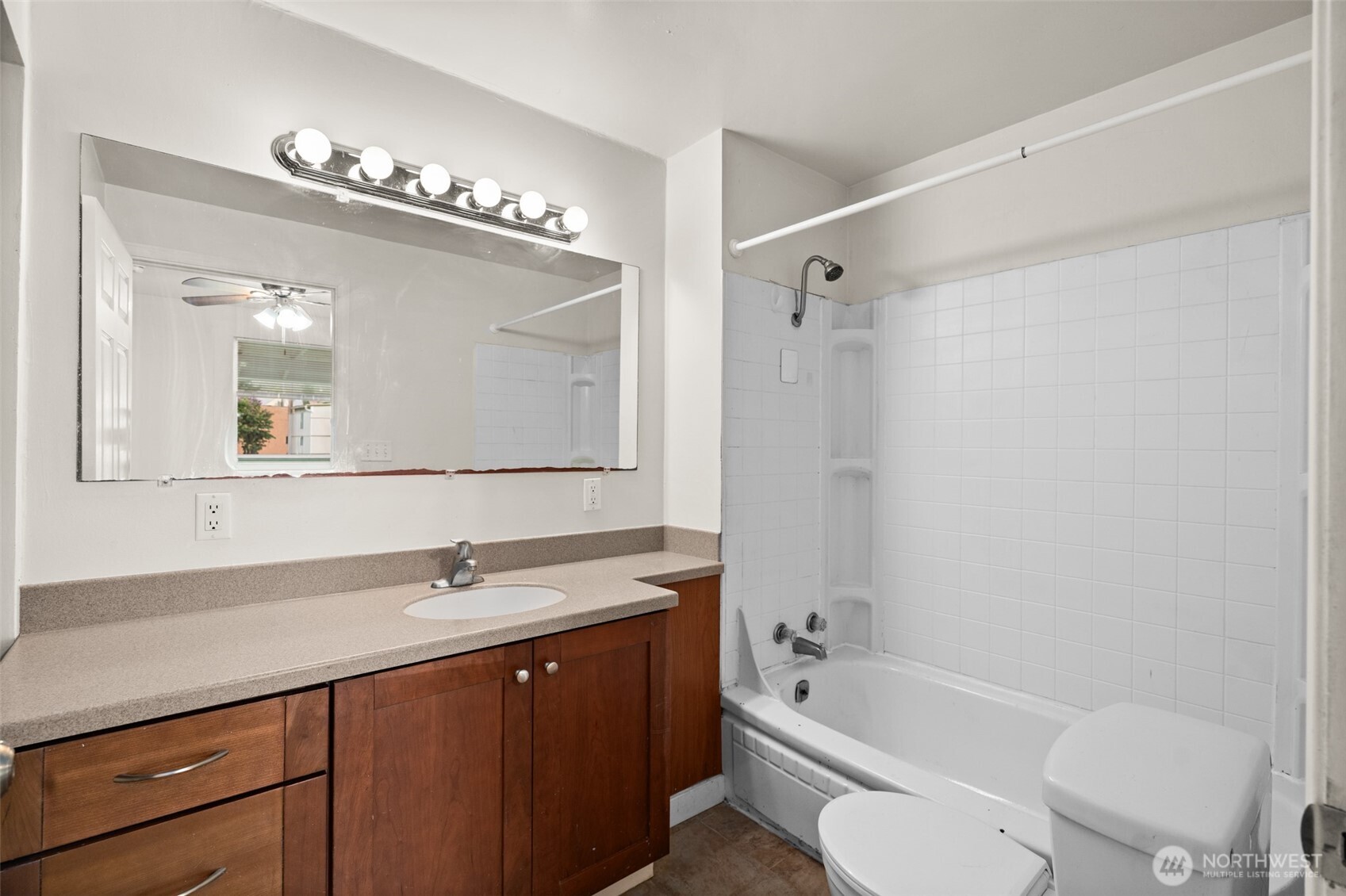 331 Adams Avenue , Morton, WA 98356