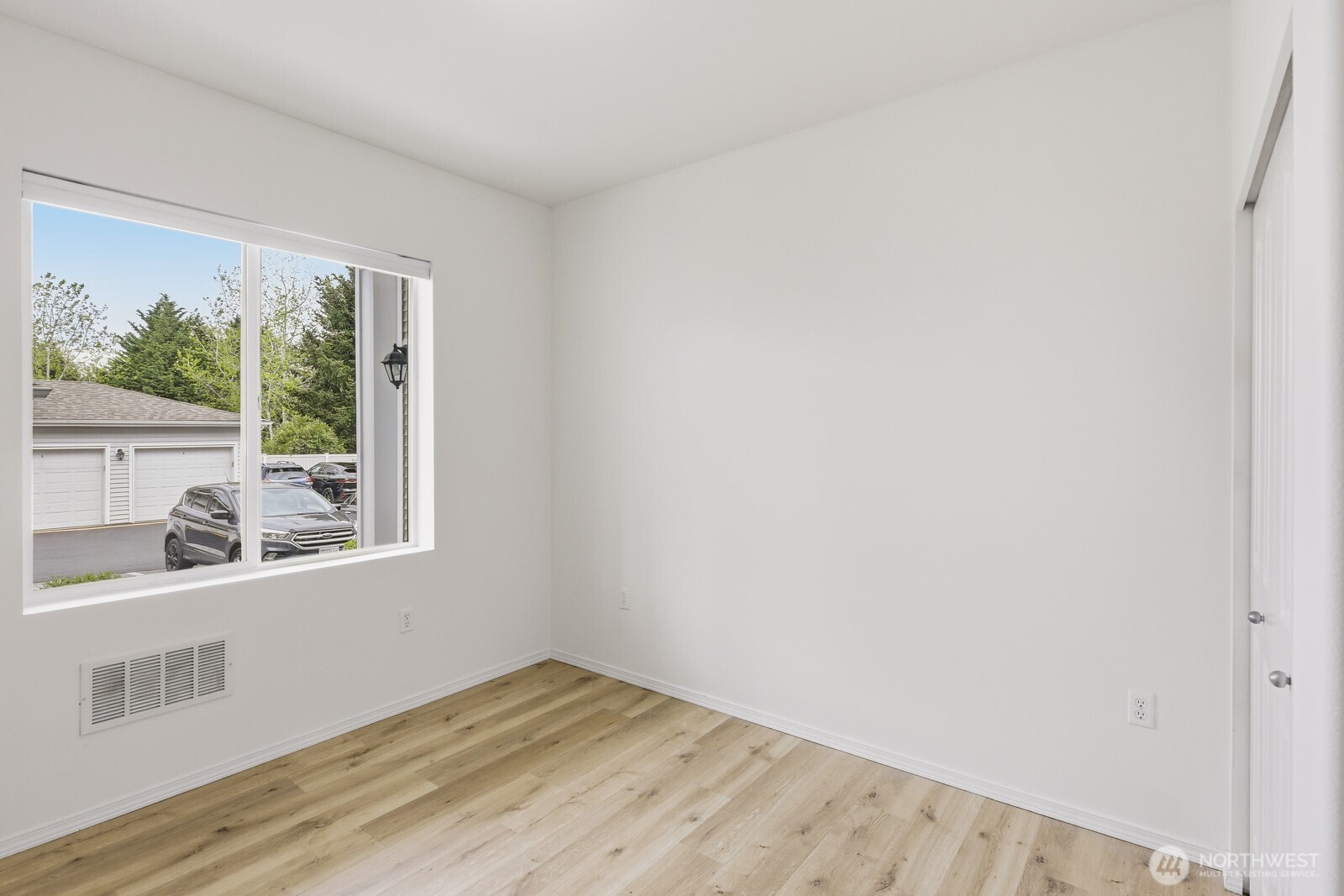 14915 38th Drive SE #HH1028, Bothell, WA 98012
