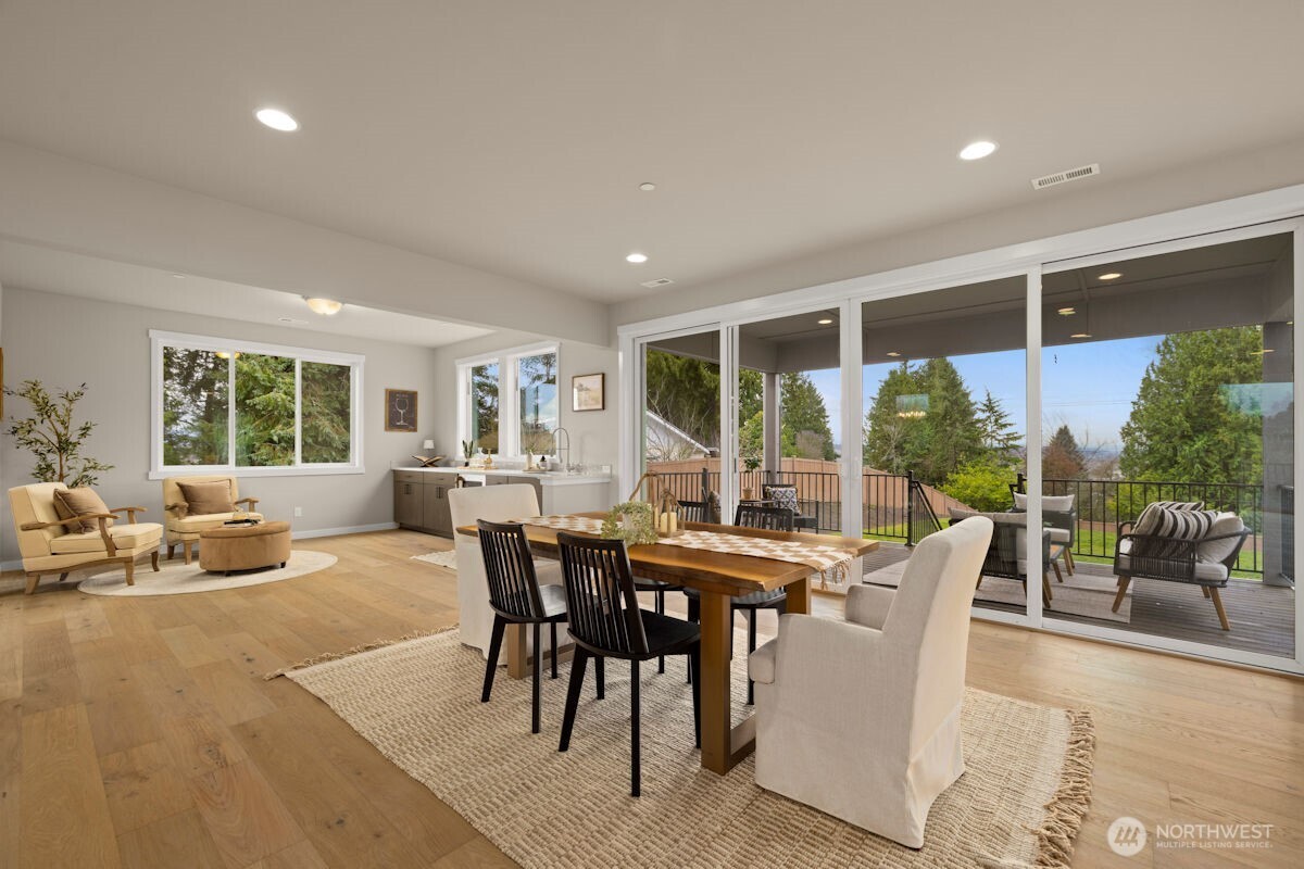 7853 S 132 Street , Seattle, WA 98178