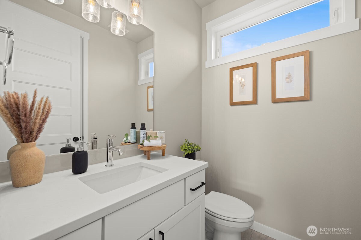 7853 S 132 Street , Seattle, WA 98178